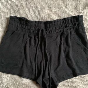 🦋comfy black lounge shorts 🦋